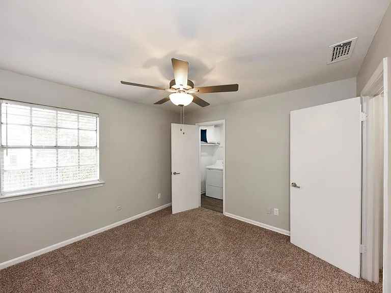 Sandy Creek Guest Room