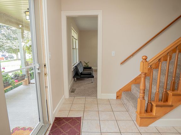 2nd image of 2320 Worthington Dr