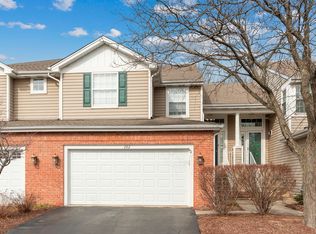 262 Waverly Ct, Willowbrook, IL 60527