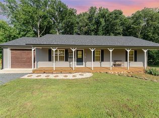 3774 Hoover Hill Rd, Trinity, NC 27370