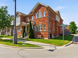 3216 Robert Brown Blvd, Oakville, ON L6M0P2