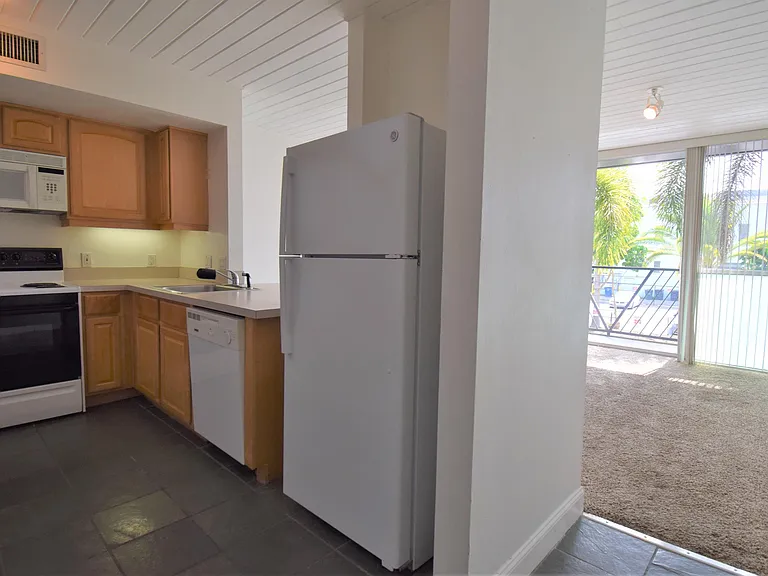 1520 Jackson St #4 — Photo 10