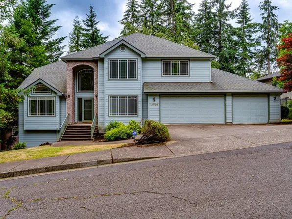 3926 Shasta View St, Eugene, OR 97405