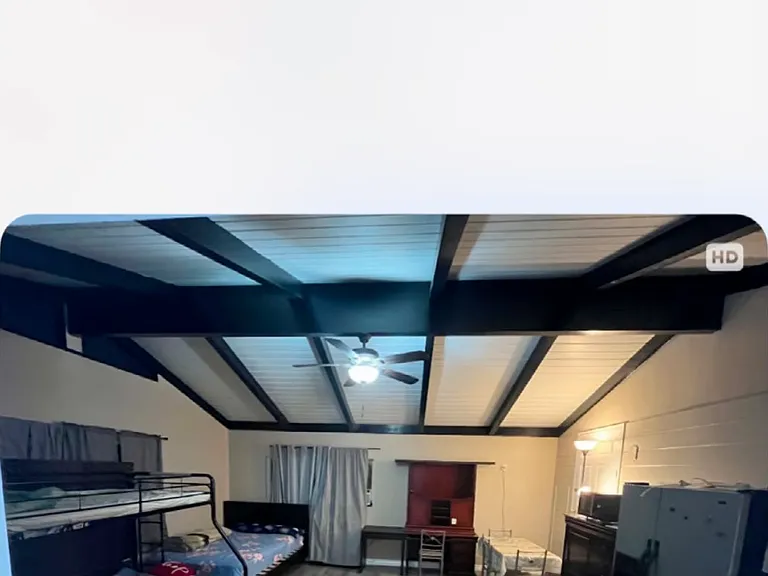 Panama Dr — Photo 1