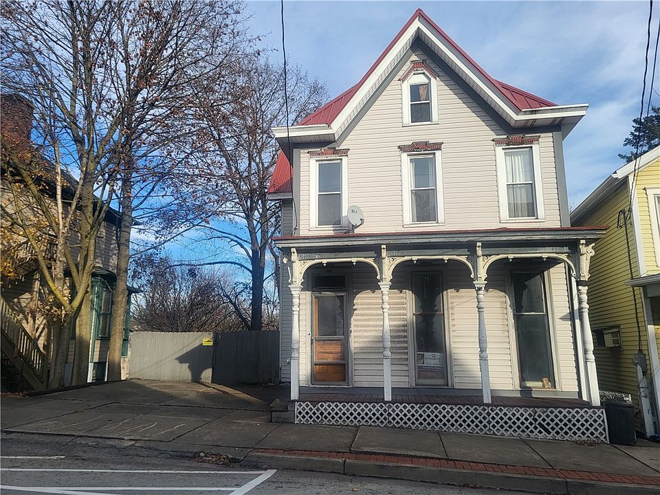 1st image of 413 S Maple Ave