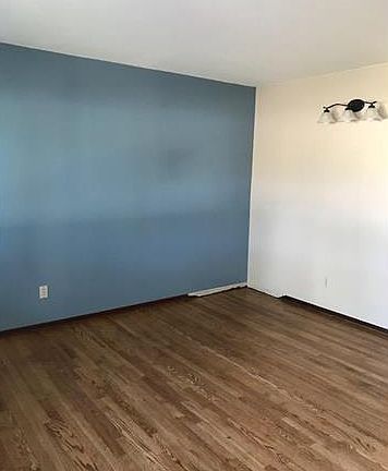 4th image of 644 Clager Dr