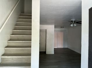 722 SW 70th Ter APT B, Gainesville, FL 32607