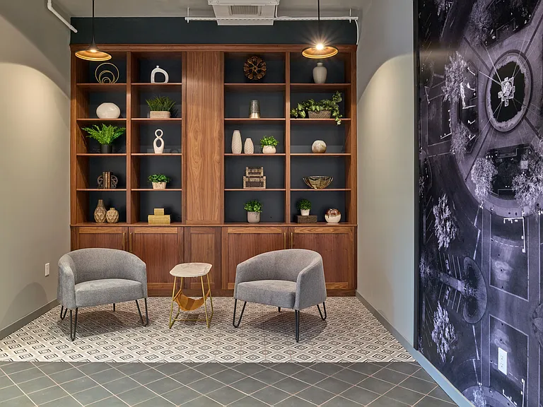The Seville Apartments — Photo 9