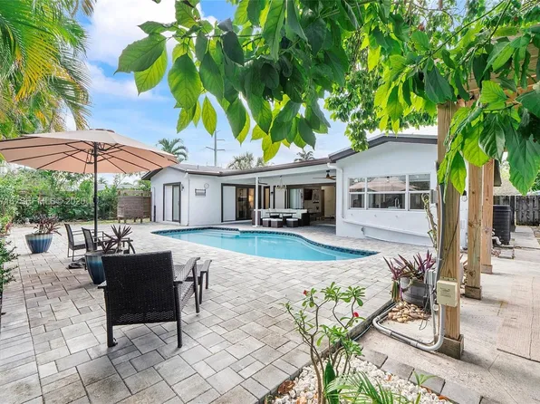 5800 NE 18th Ave, Fort Lauderdale, FL 33334