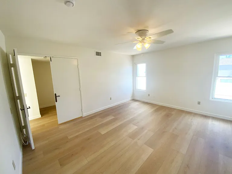 44 Half Moon Bnd — Photo 10