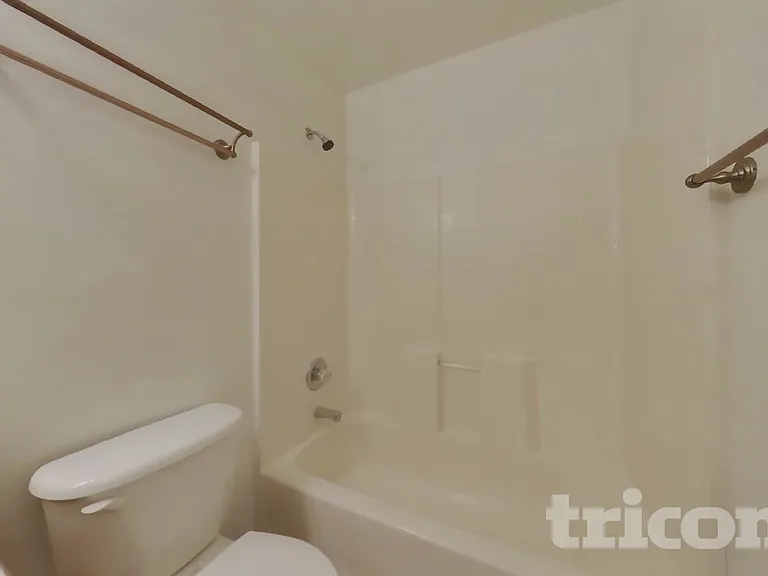 11934 N Olive St — Photo 15