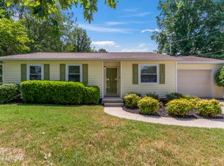 4316 Trelawny Ln, Powell, TN 37849