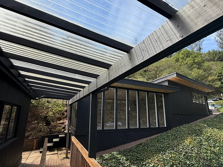 Detached studio and garage