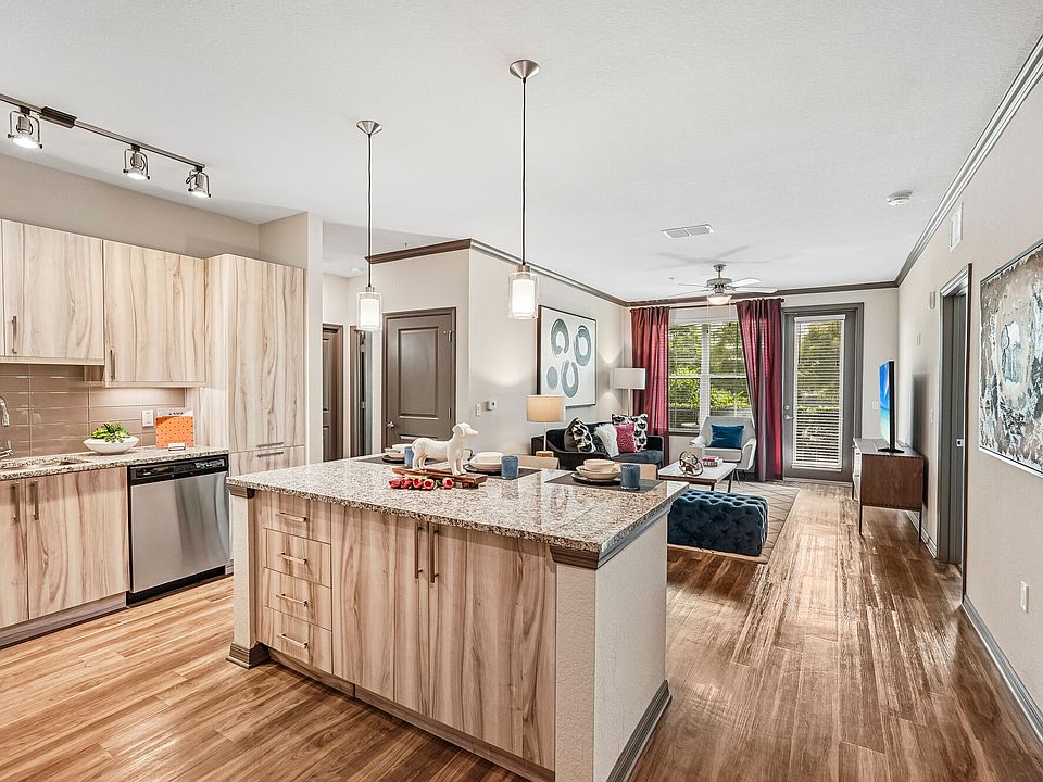 1st image of 12501 Honore Ave #112