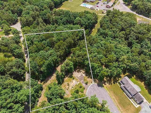 1st image of 119 Cheyenne Dr