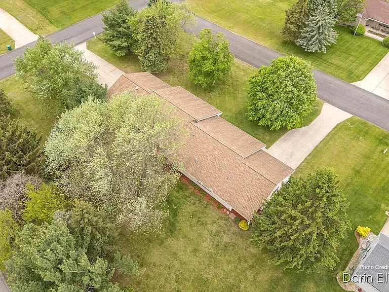 167 Holiday Dr — Photo 24