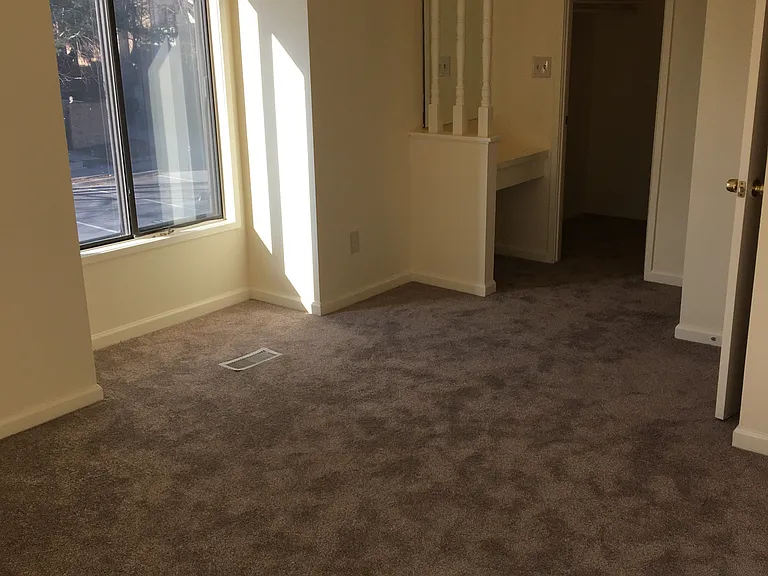 9709 Docena Dr — Photo 15
