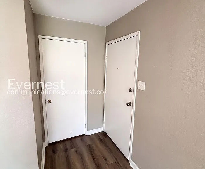 1243 N Washington St #402 — Photo 10