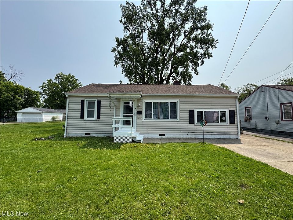 1st image of 1273 E 360th St