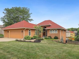5214 NE 70th St, Kansas City, MO 64119