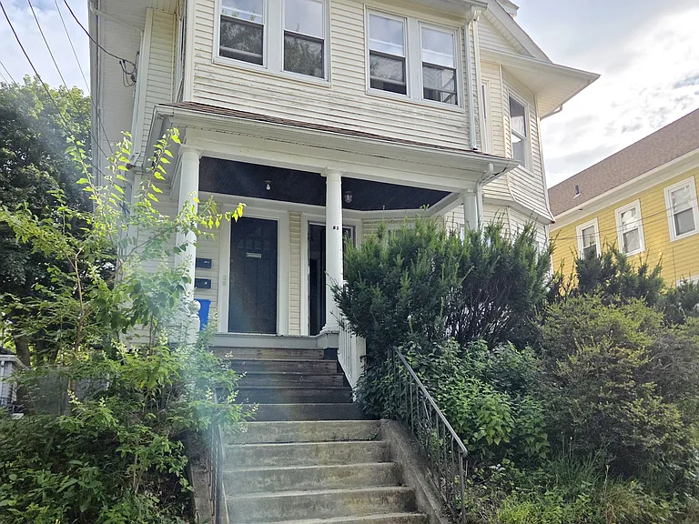 21 Ogden St #1 — Photo 14