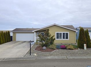 735 W Heritage Loop, Sequim, WA 98382