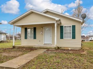 822 10th Ave, Middletown, OH 45044