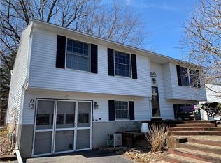 8461 Partridge Way, Clay, NY 13041