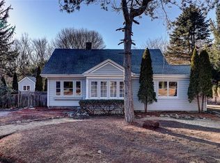 100 Hopkins Ave, Johnston, RI 02919