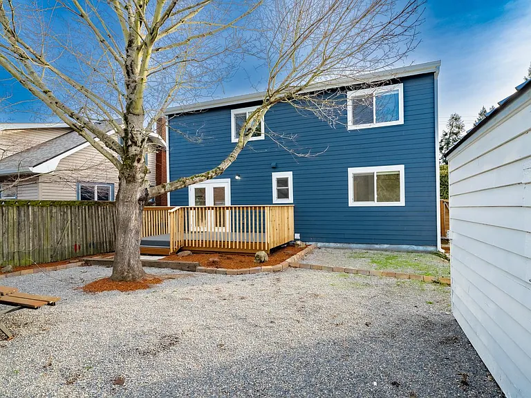 7325 NE Mallory Ave — Photo 24