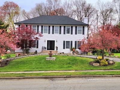 36 Michelle Ct, North Haledon, NJ, 07508