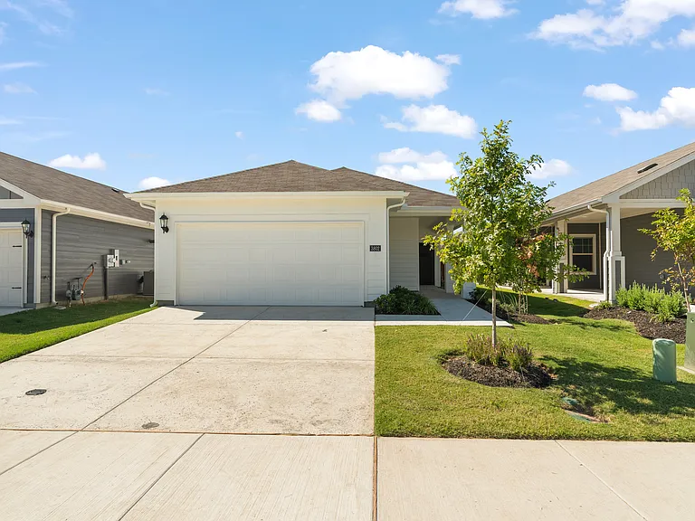 3802 Cisco Dr — Photo 3