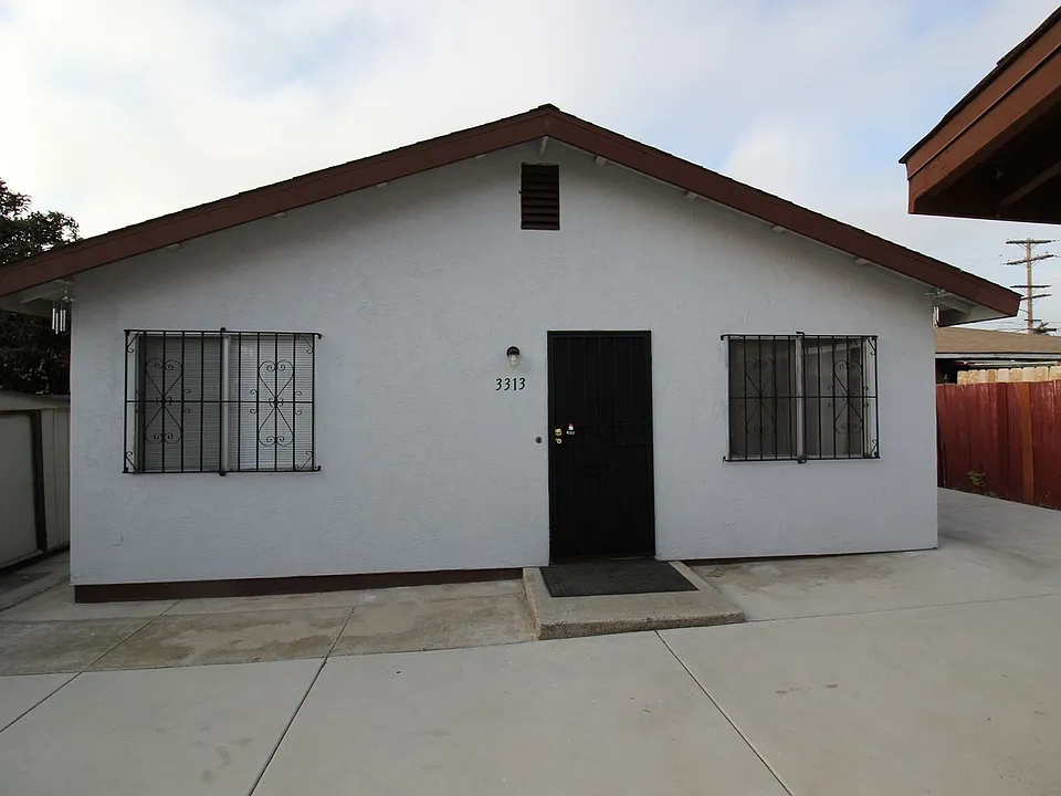 3313 Island Ave