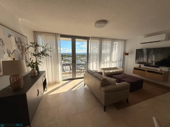 7 Villas Del Mar Este Ave #7B, Carolina, PR 00979