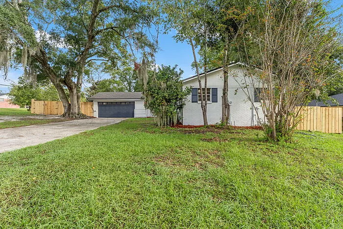 Building Photo - 1563 Larhaz Ct