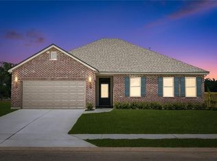932 Laurel Oaks Dr, Waggaman, LA 70094