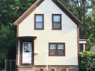 21 Gage Ave, Lowell, MA 01854