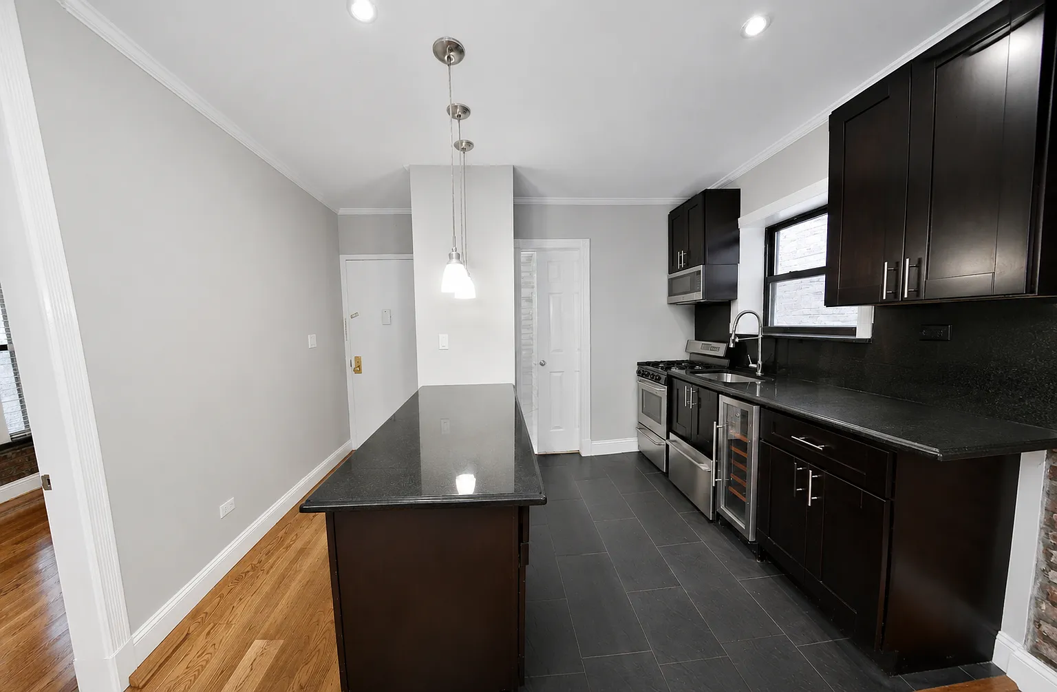 436 West 52nd Street — Photo 2