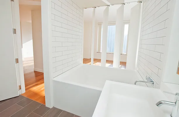Rented by NOVO | media 53