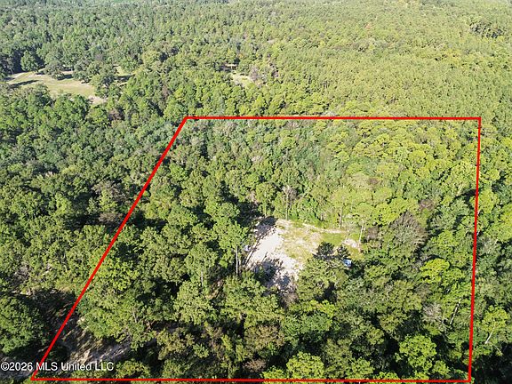 3rd image of 33 Range Line Rd