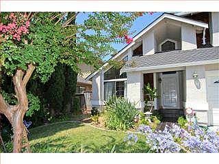 2nd image of 881 Cape Diamond Dr
