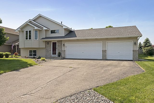 1st image of 1465 Creekside Dr