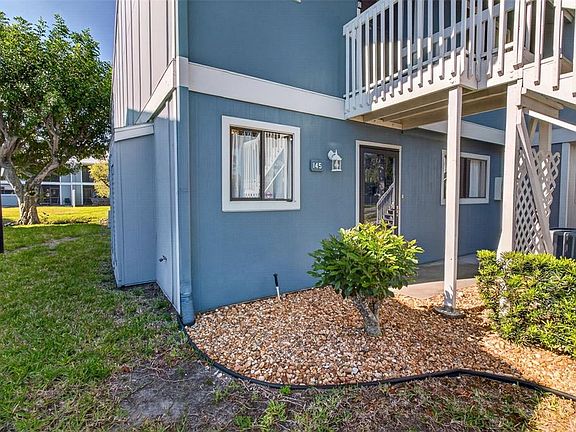 3rd image of 6033 34th St W APT 145