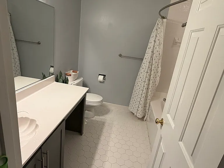 483 Summerwalk Cir #483 — Photo 17