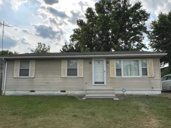 1307 Texas St, Martinsburg, WV 25401