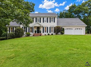 206 Huntington Ct, Macon, GA 31210