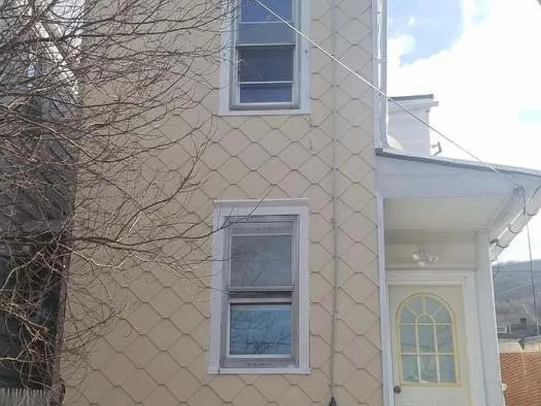1114 Birch St — Photo 3
