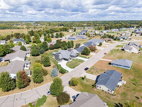 5th image of 724 Westland Ln