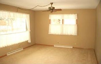 3rd image of 1820 N 118th St