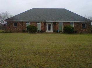 34 Earl Ave, Cleveland, MS 38732